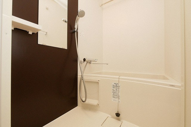 ＷＯＲＶＥ大阪本町の浴室