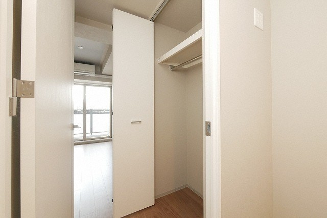 ＷＯＲＶＥ大阪本町の収納