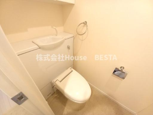 KAISEI新神戸第2WESTのトイレ