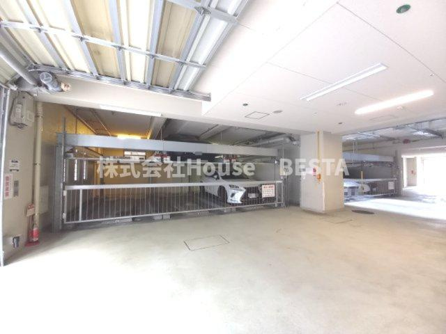 KAISEI新神戸第2WESTの駐車場