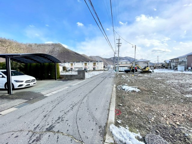 千曲市寂蒔第１の前面道路含む現地写真