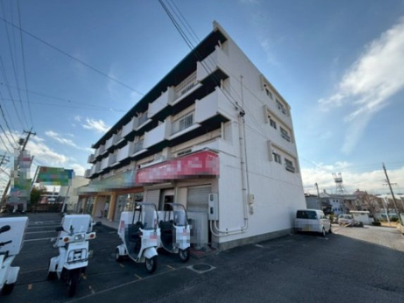 朝日ビルの周辺