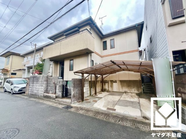 宇治市伊勢田町砂田の駐車場