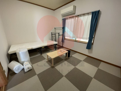  | 岸和田市小松里町貸家