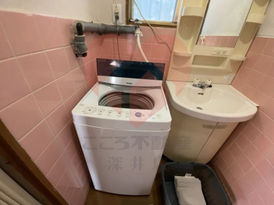  | 岸和田市小松里町貸家