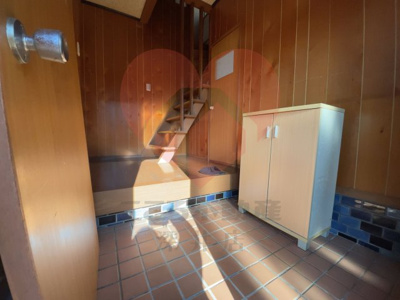  | 岸和田市小松里町貸家