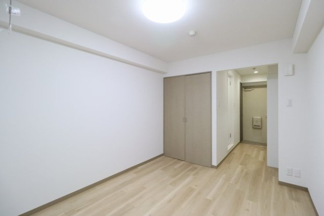 ハイツ若草の洋室|使い勝手のいい洋室です