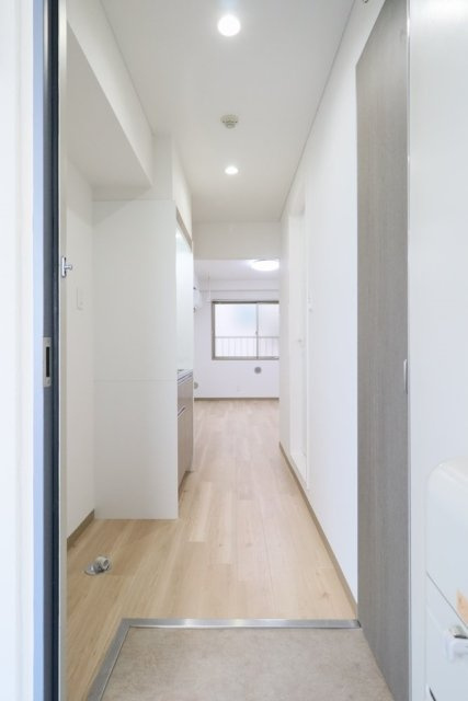 ハイツ若草の玄関|落ち着いた玄関です