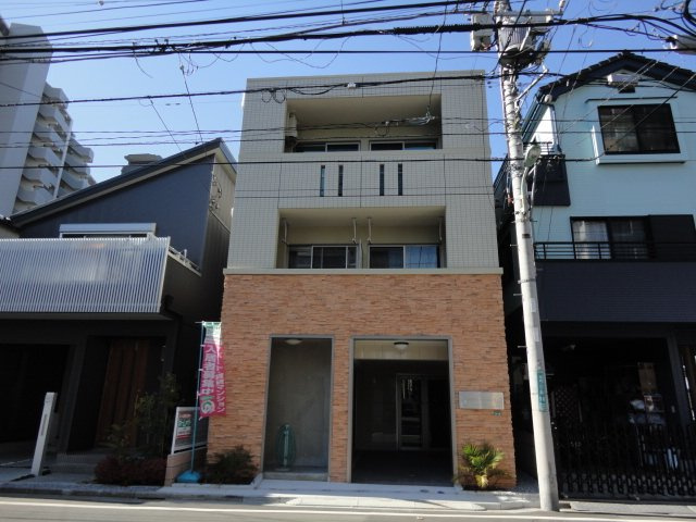 Ｌｅ　ｔｅｍｐｓ　ｈｅｕｒｅｕｘ　”Ｓ（ルタンウルーエス）