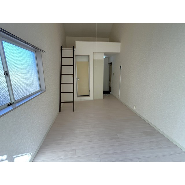 ブルーメヤツカ38の居間・リビング|ゆったりとしたリビングです