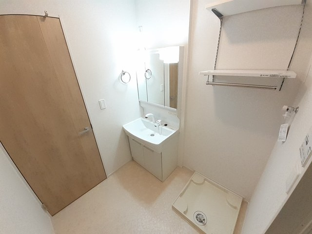 エレガンス　ハネカの洗面所