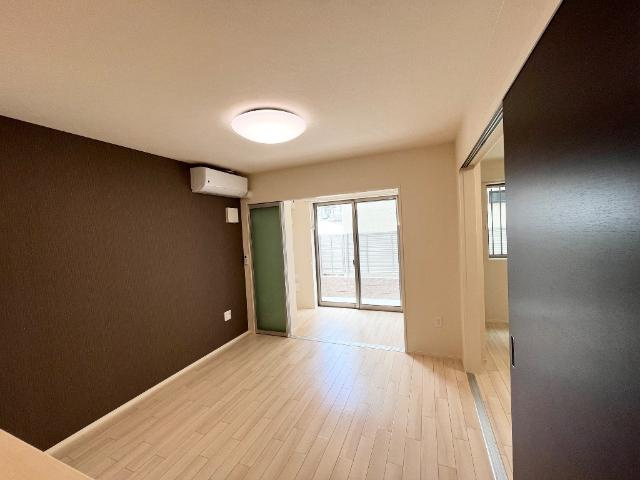 戸田市美女木アパート新築工事の居間・リビング|リビング（イメージ）