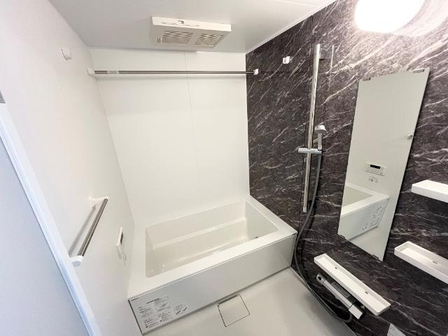 戸田市美女木アパート新築工事の浴室|バス（イメージ）