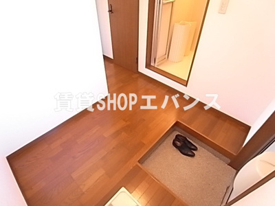 【玄関】 | ガーネットコート