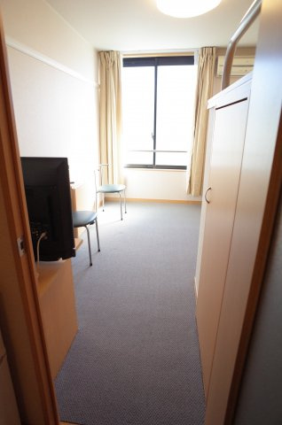 【居間・リビング】 | Rogie Hills | 嬉しい、家電家具付き賃貸。