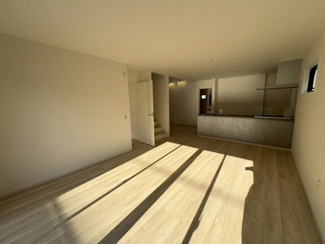 【居間・リビング】 | 鶴ヶ島市上広谷　新築分譲　東武東上線『鶴ヶ島駅』徒歩5分　【第二小学区】