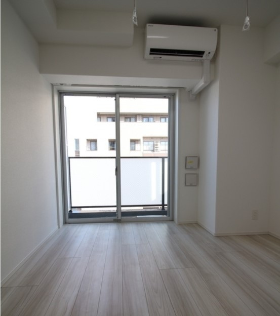 プレール・ドゥーク住吉Ⅳの洋室