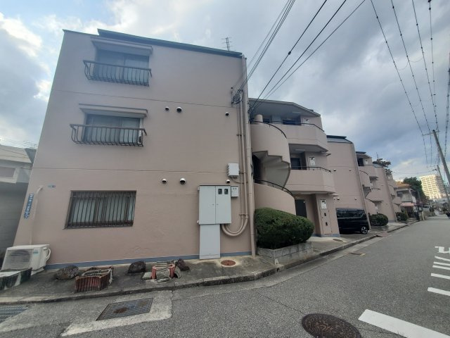 サンシャルマンユキの外観