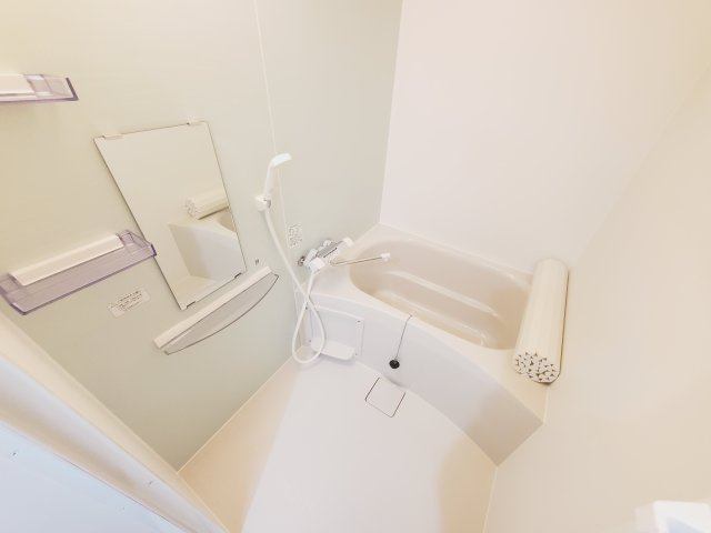 サンシャルマンユキの浴室