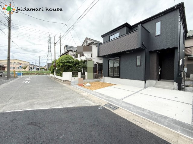 上尾市浅間台4期　新築戸建　グラファーレ01の前面道路含む現地写真