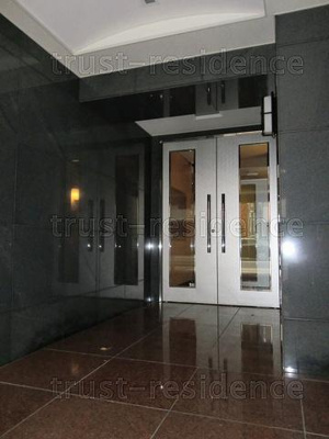 【エントランス】 | ドゥメゾン戸田