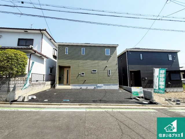1(土)2(日)現地説明会！◆柏原市高井田　ラスト1邸の外観|安心の10年保証！外観を美しく保ち、雨水で汚れを落とします！気になることがありましたら、お気軽にお問い合わせください！