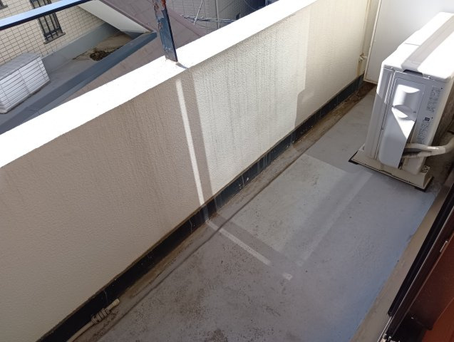 【バルコニー】
