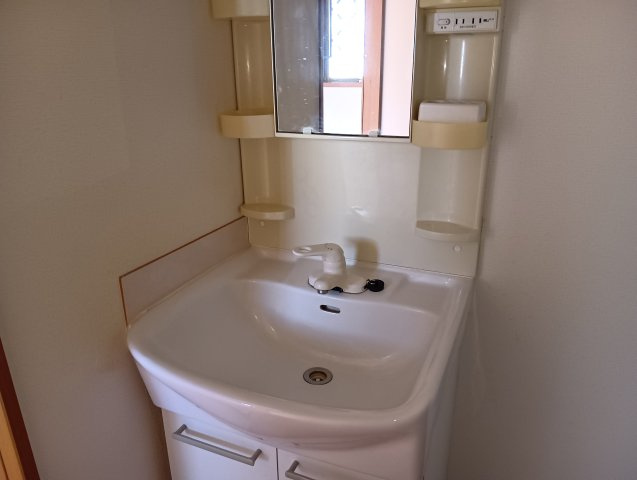 【独立洗面台】