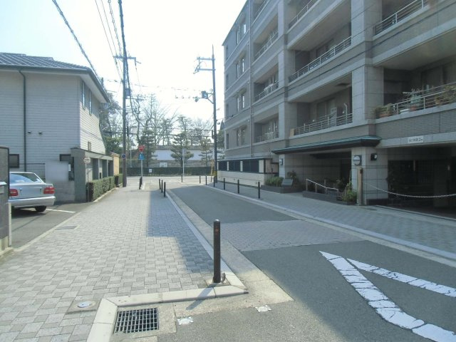 グラン・ブルー二条城北のその他