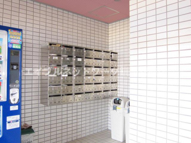 リバーサイドＫＩＴＡＨＡＲＡのエントランス