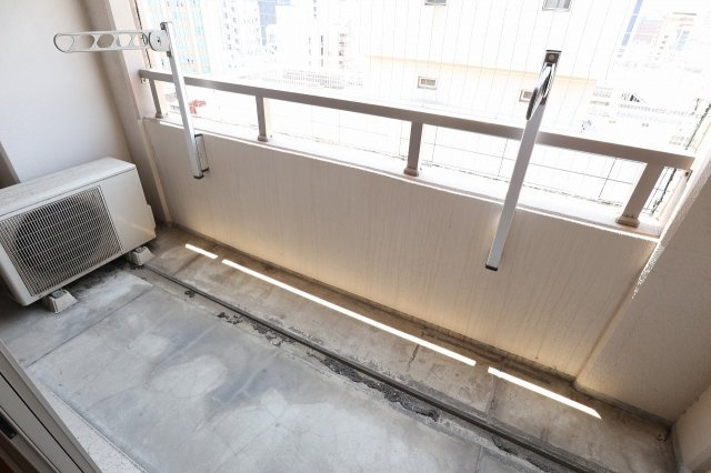 サヴォイエクセルシオール　5階のバルコニー|別号室です、現状優先になります。