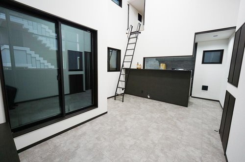 和光市白子２丁目　建築条件付き売地　フリープラン対応のその他|施工事例
キッチン上にはロフト。収納力豊富ですっきりとした室内空間を実現します。