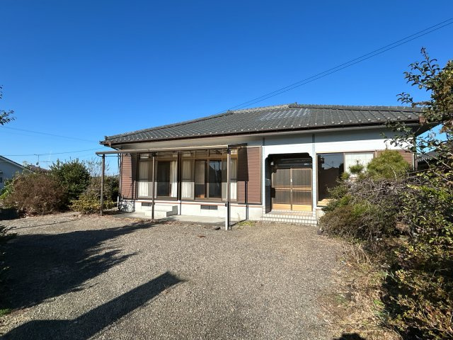 曽於市末吉町上町６丁目の中古一戸建の外観