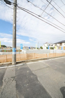 【外観】 | 【仲介手数料無料！！】日野市平山４丁目　新築戸建て（全14棟）12号棟　5080万円 | 令和７年10月20日撮影　建築中