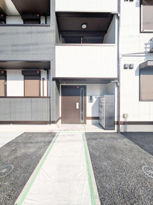 【エントランス】 | セントラーレ