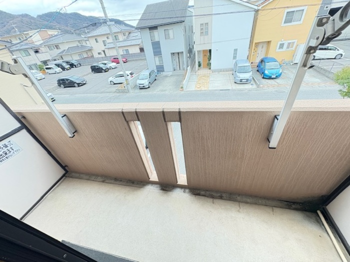 ピンフィール一番館のバルコニー