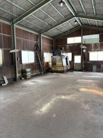 ６６３９３　羽島郡笠松町長池中古倉庫の内装