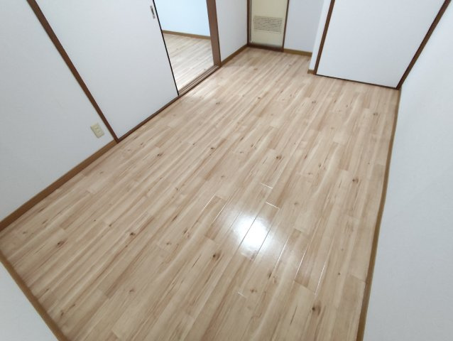 エルマンションBの内装