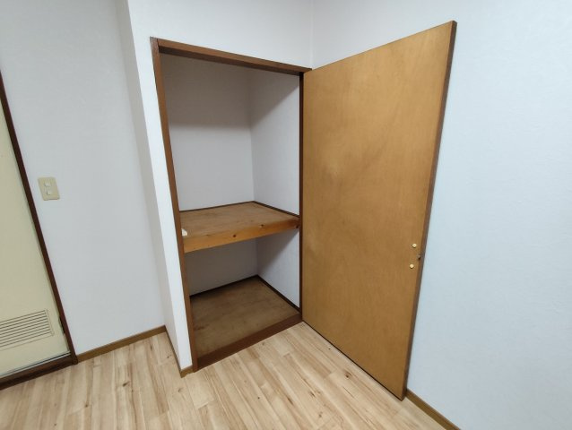 エルマンションBの収納