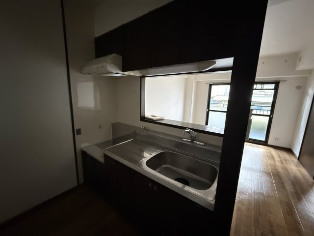 神田弐番館のキッチン