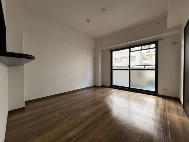 神田弐番館の居間・リビング