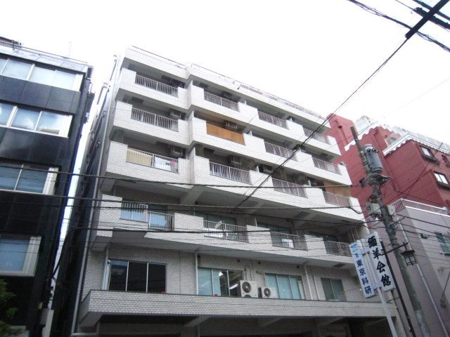 ニューハイツ湯島の外観