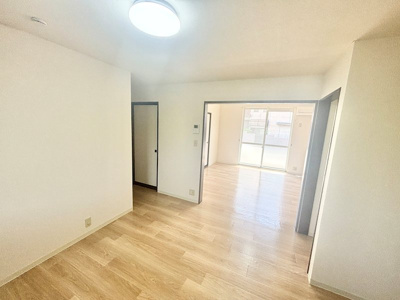 【寝室】 | ファミール中川 B