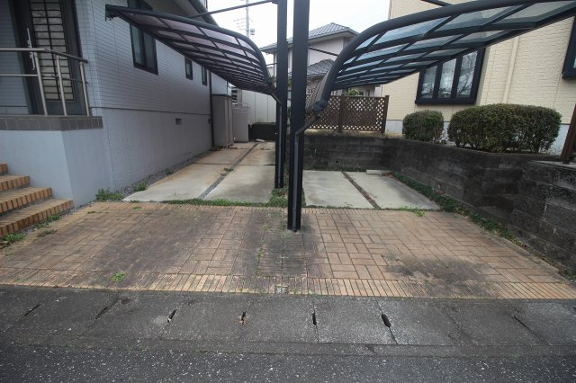 下野市烏ケ森1丁目の外観