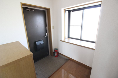 【玄関】 | フローラⅡ