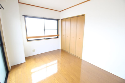 【寝室】 | フローラⅡ