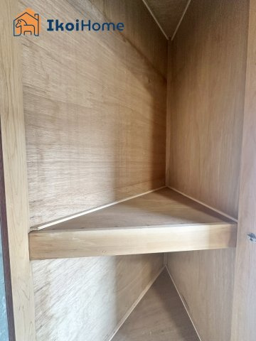 明石市大久保町江井島　中古戸建の玄関|【ホームページに現地動画掲載中】●年中無休：当日予約可●少しのスペースにも収納が確保されています！