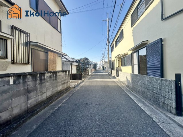 明石市大久保町江井島　中古戸建の前面道路含む現地写真|【ホームページに現地動画掲載中】●年中無休：当日予約可●前面道路幅員約4.2ｍございます！