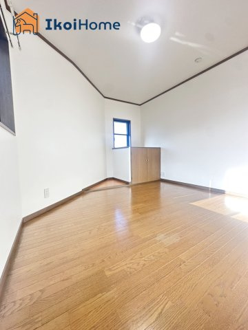 明石市大久保町江井島　中古戸建の内装|【ホームページに現地動画掲載中】●年中無休：当日予約可●2階は洋室2部屋に和室が1部屋ございます！