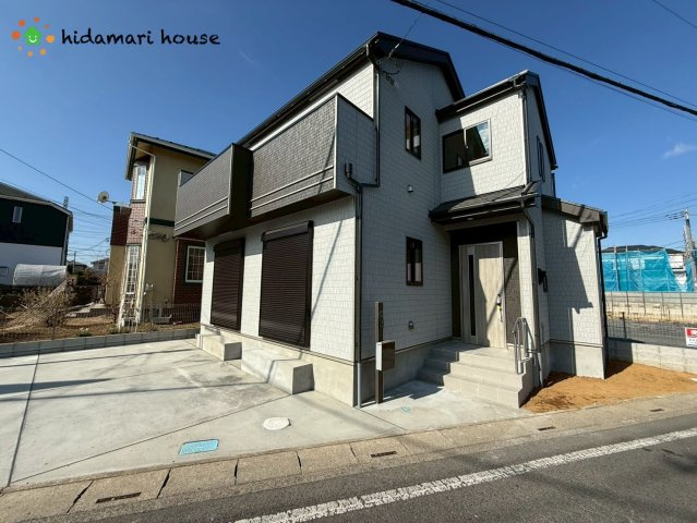 第1北本宮内　新築戸建　ハートフルタウンAの前面道路含む現地写真